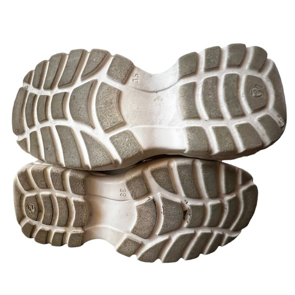 Urban Outfitters Sandals Platform Black White Velcro Strap Size 6 Chunky Y2K - Picture 5 of 10